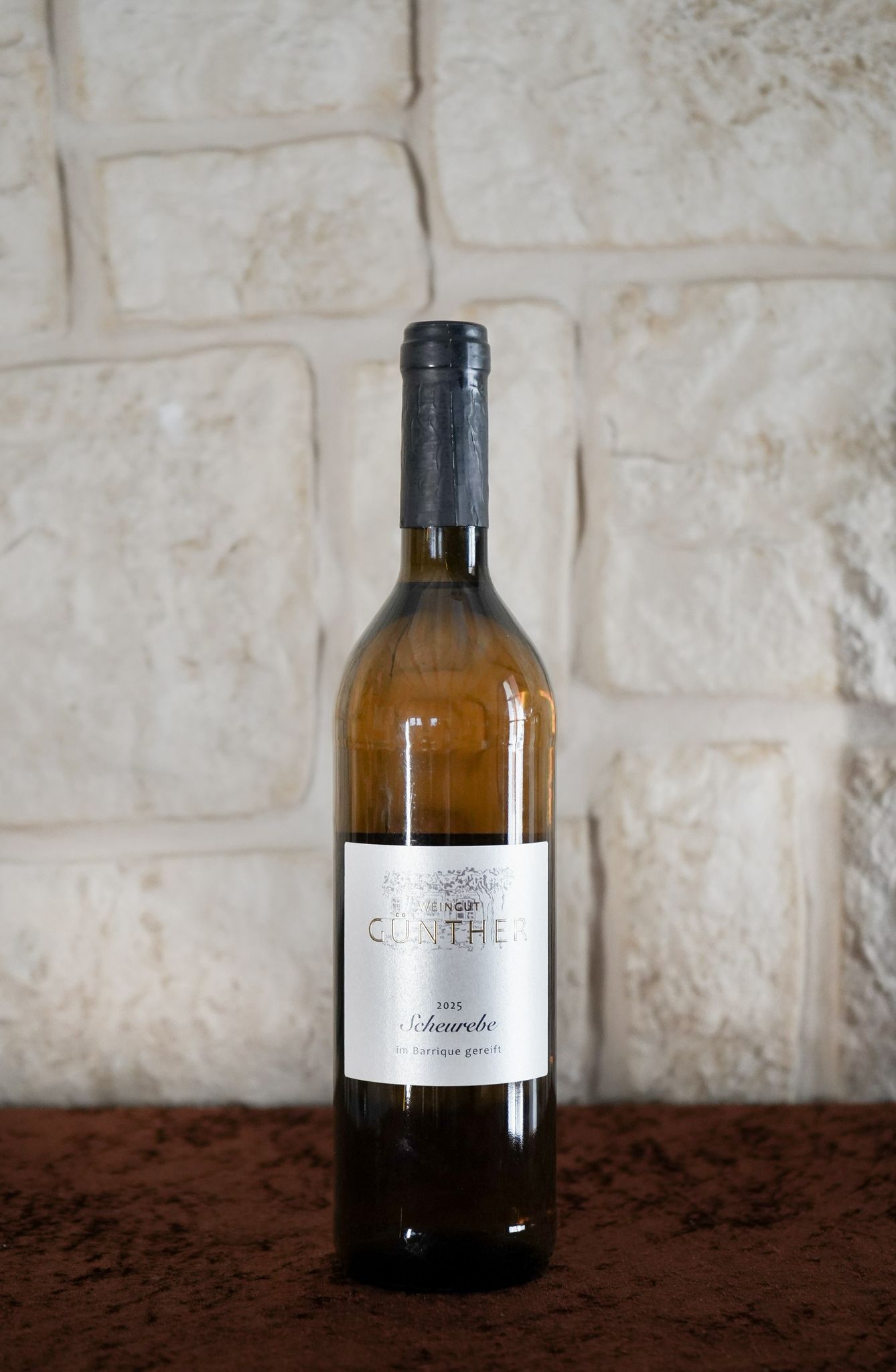 Scheurebe 2025 im Barrique gereift